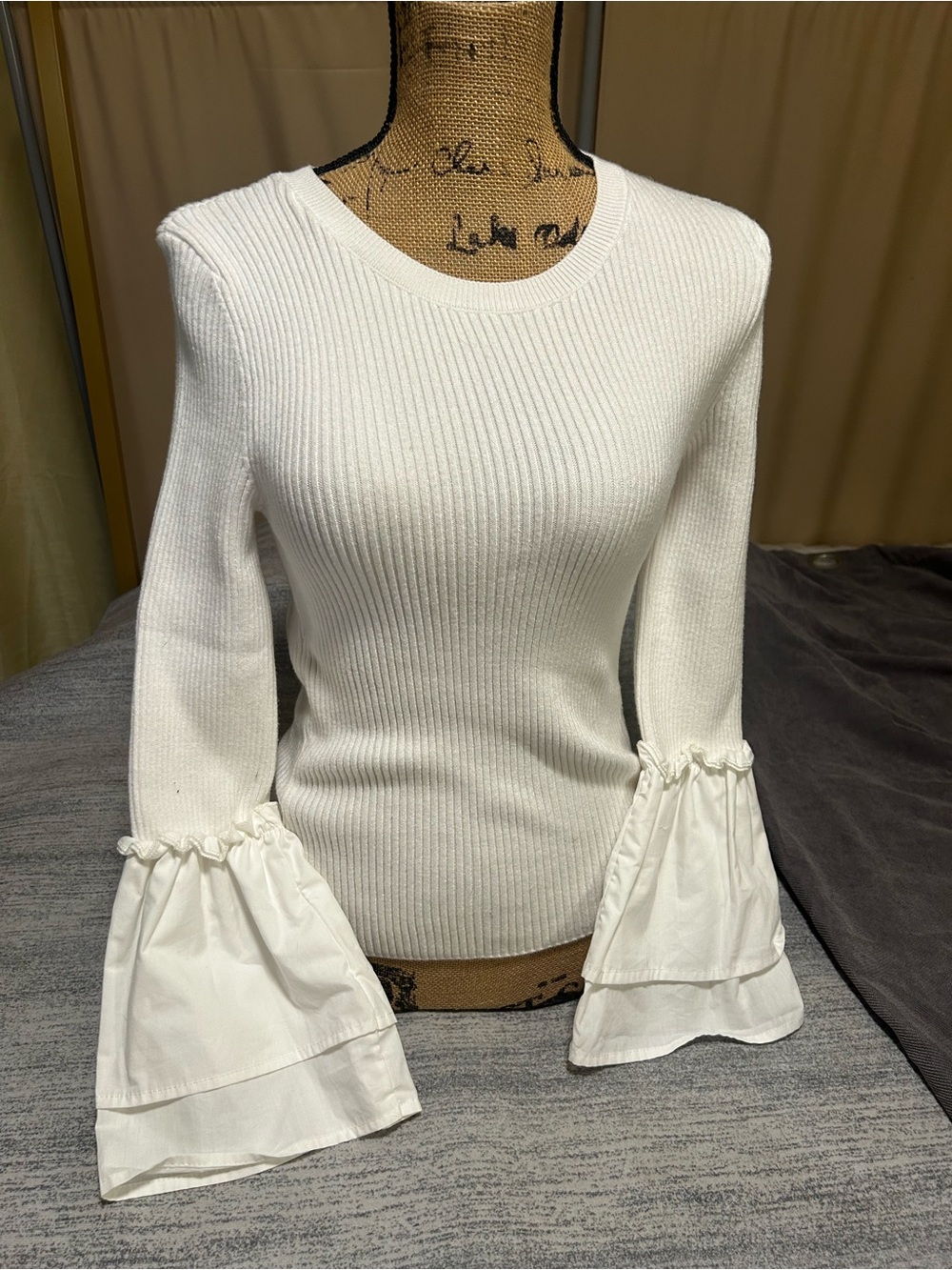 Anthropologie White Ribbed Knit Top with Statement Balloon CB Cuffs